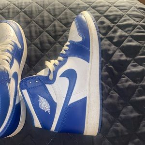 Air Jordan 1s